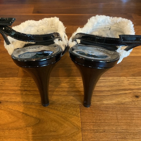 Jeffrey Campbell Nutmeg Slingback Heels Bow Patent Black Fringe - Picture 7 of 9